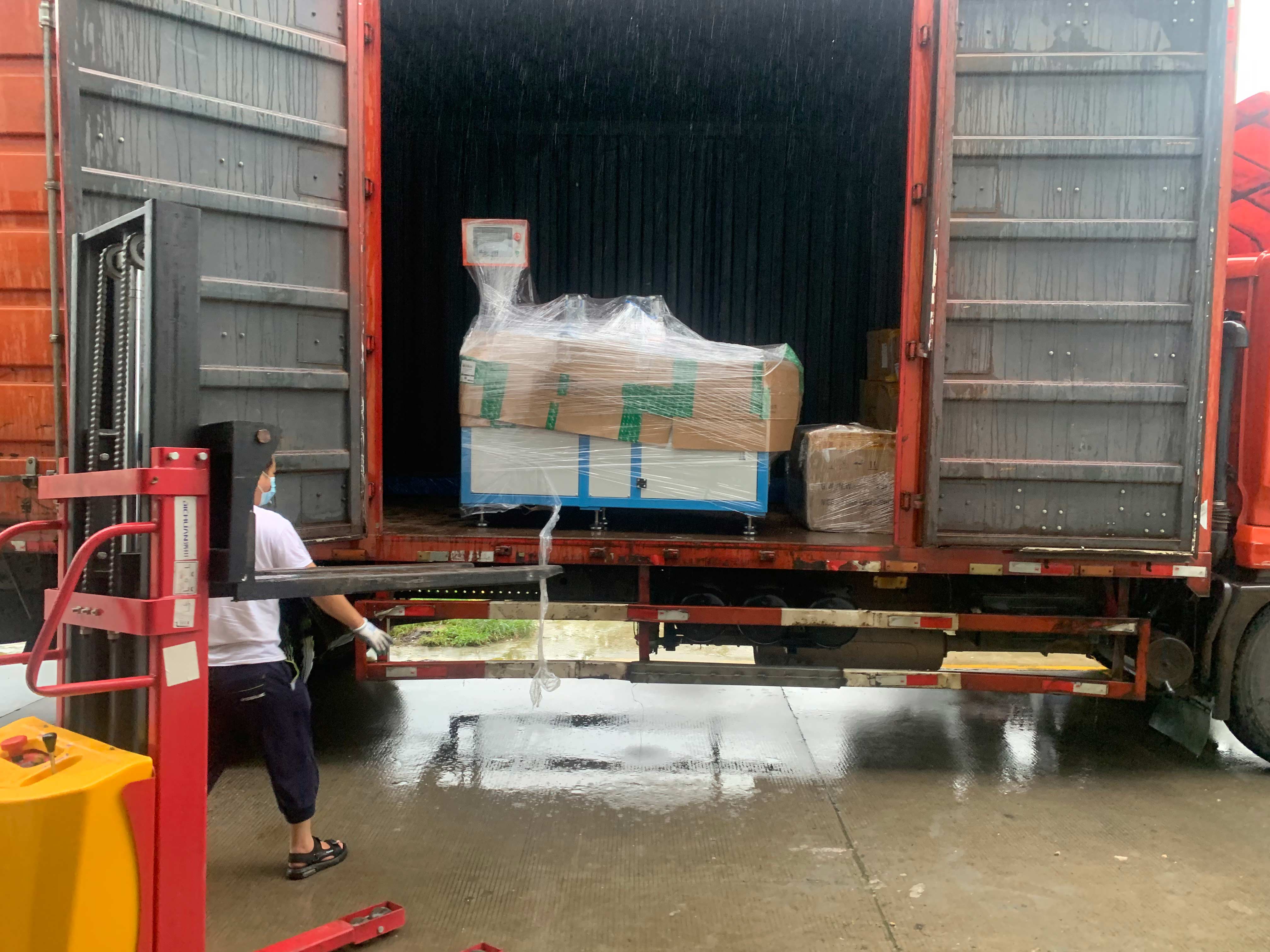 【杭州】傳感器型材1.1米-2.5米切割，全自動切鋁機(jī)SDY-Q300L加長版滿足需求