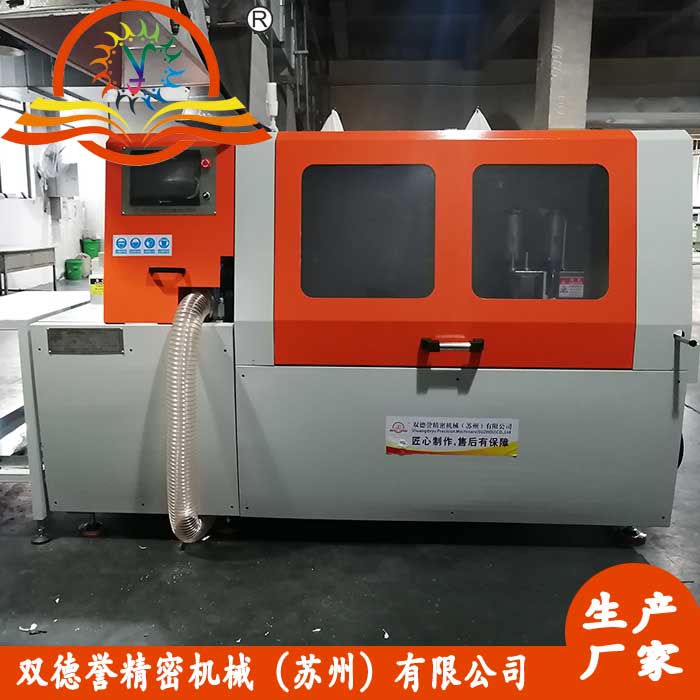 這款鋁型材精切鋸主軸精度0.005mm,工件精度±0.1mm,尾料10mm